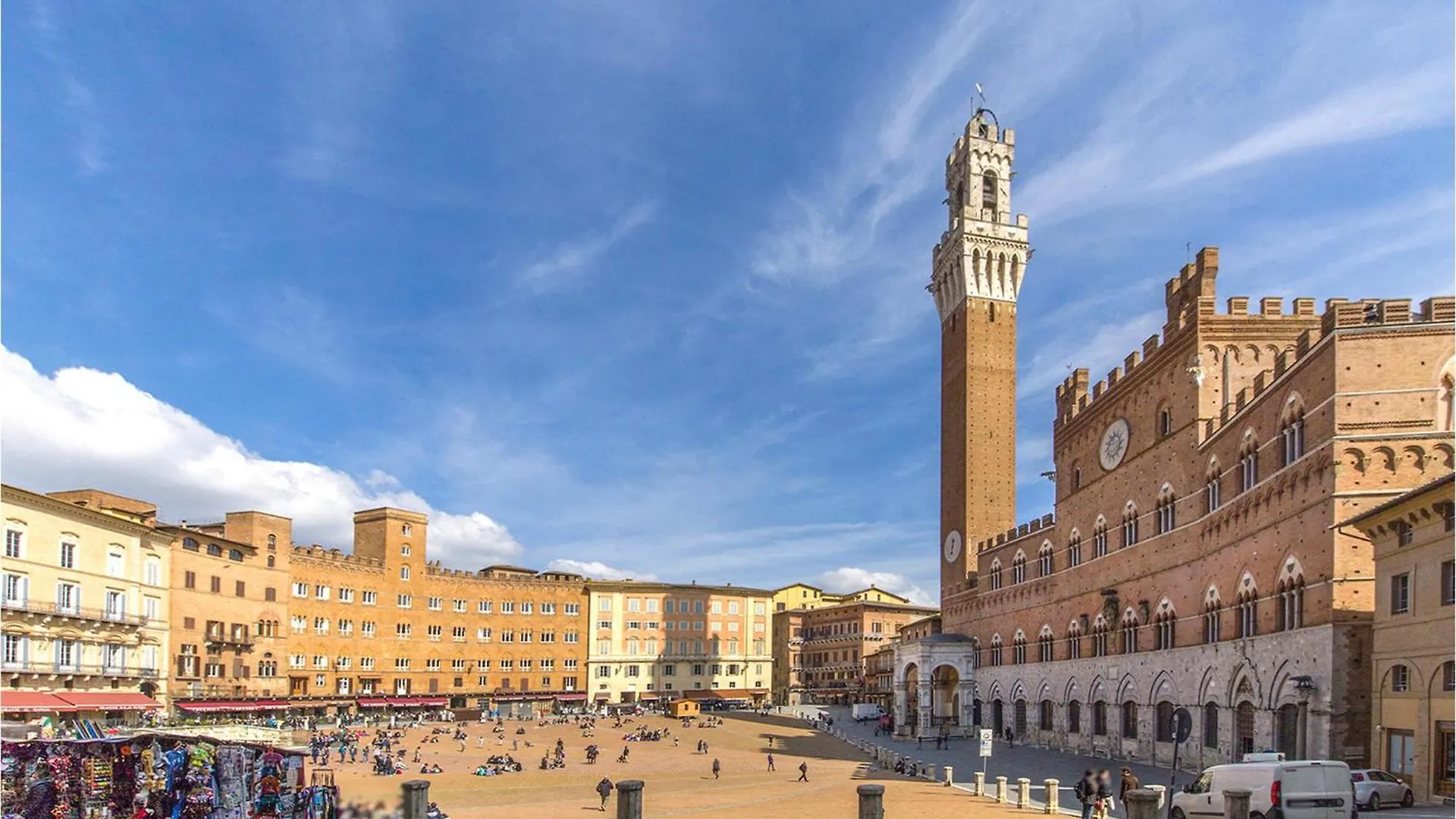 Stunning Apartment In Siena With Kitchen